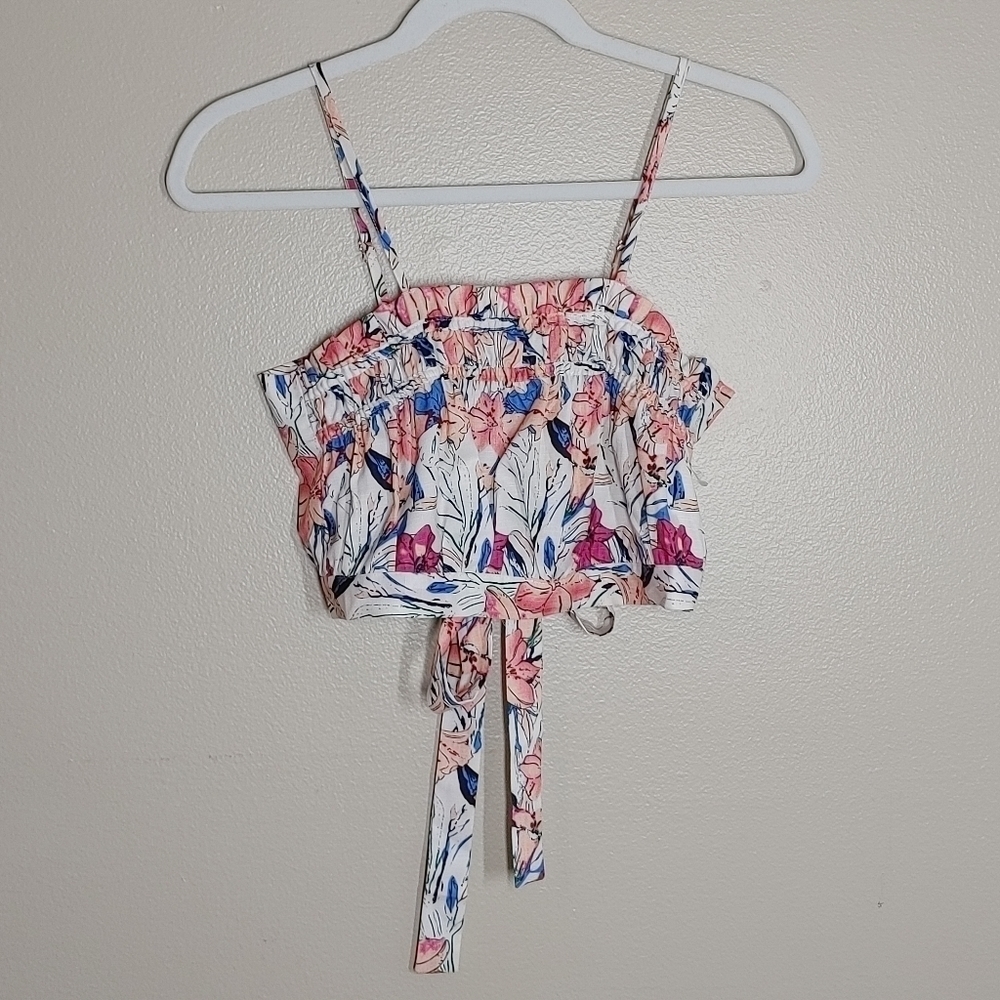 NWOT L'Atiste Floral Tie Back Crop Top Small - Picture 10 of 10